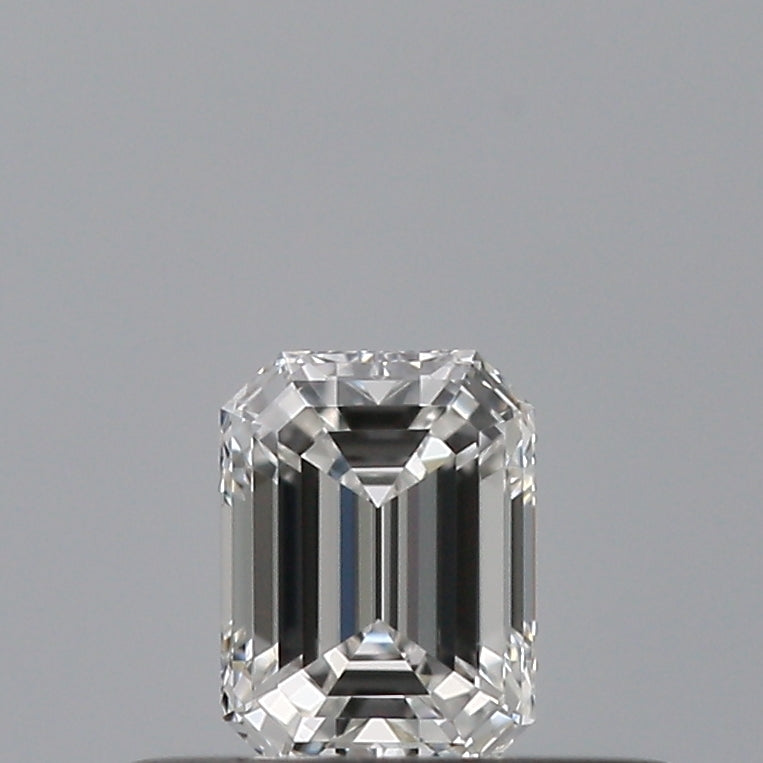 0.24 carat Emerald diamond E VVS1