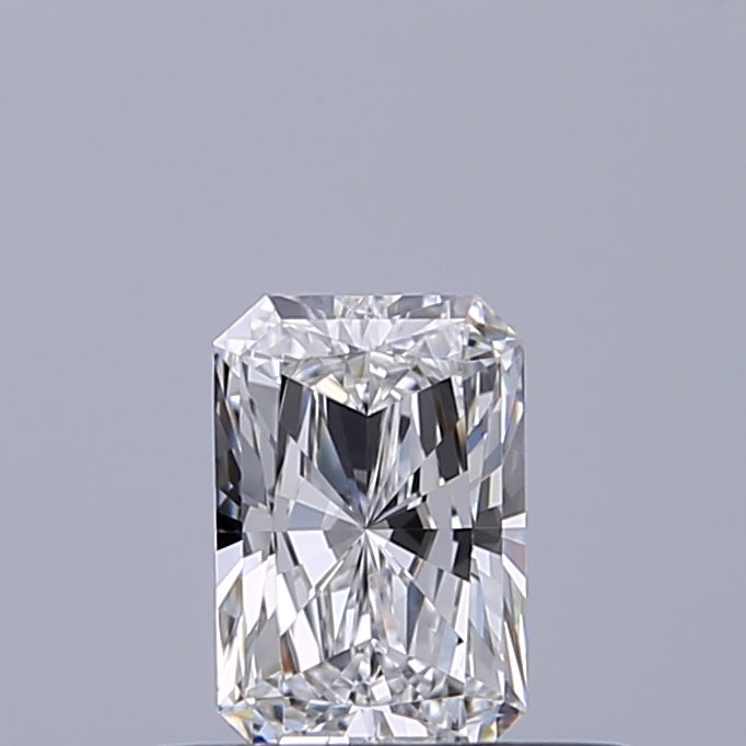 0.33 carat Radiant diamond E IF