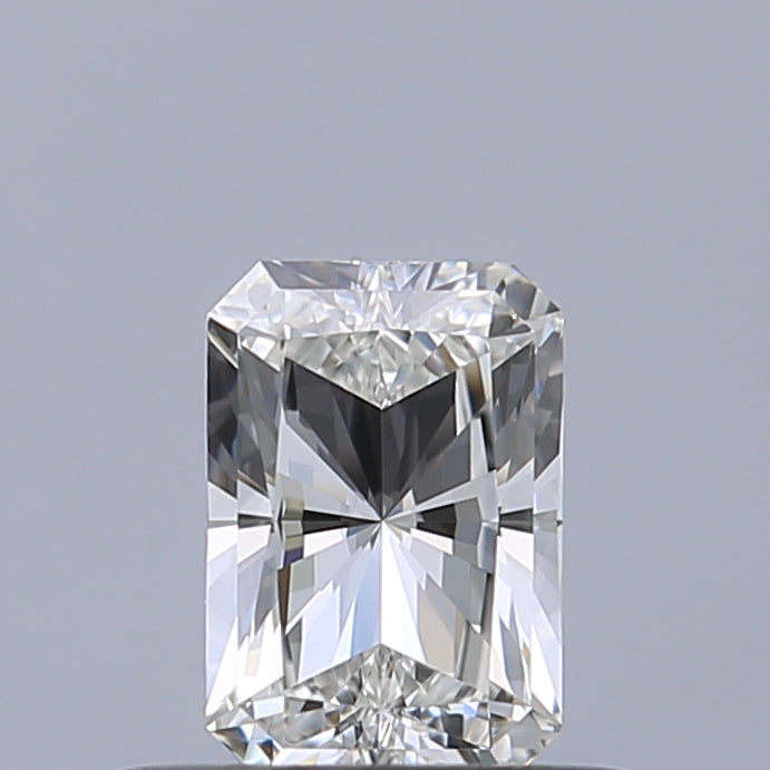 0.40 carat Radiant diamond F VVS1