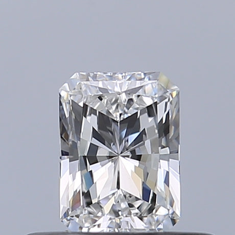 0.30 carat Radiant diamond D VVS1