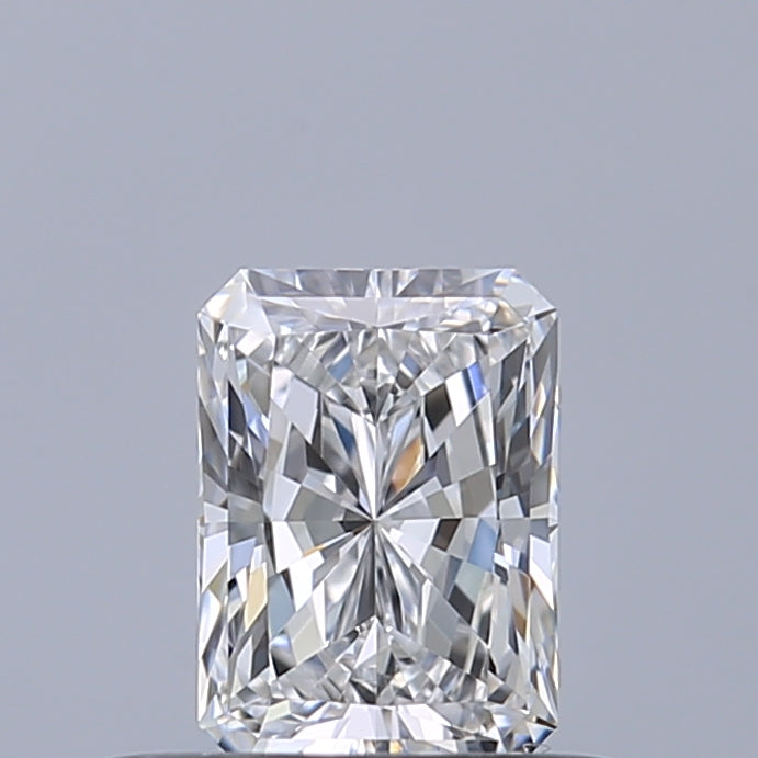 0.41 carat Radiant diamond D VVS2
