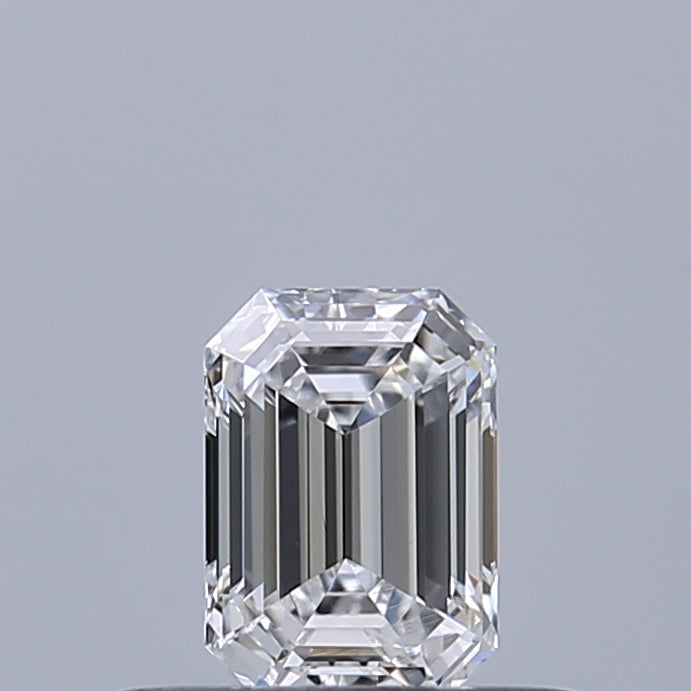 0.32 carat Emerald diamond D VS1
