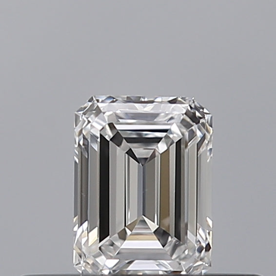 0.31 carat Emerald diamond D VS2