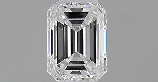 0.24 carat Emerald diamond D VVS2