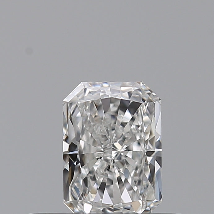 0.31 carat Radiant diamond F VVS1