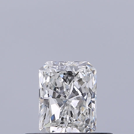 0.30 carat Radiant diamond F IF
