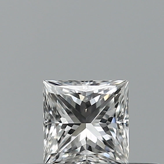 0.23 carat Princess diamond D VVS2