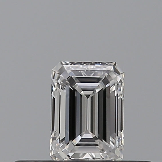 0.26 carat Emerald diamond E VVS1