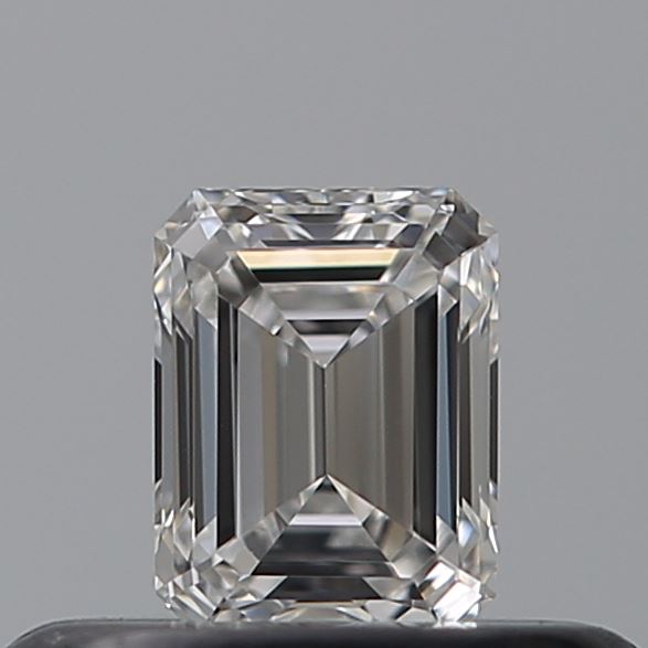 0.27 carat Emerald diamond F VVS1