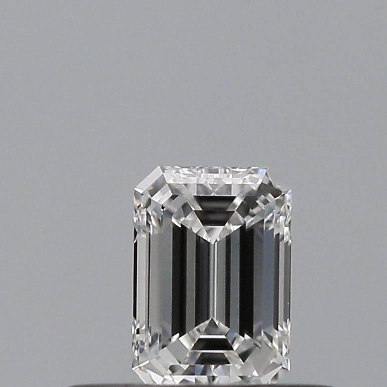 0.25 carat Emerald diamond E VVS1