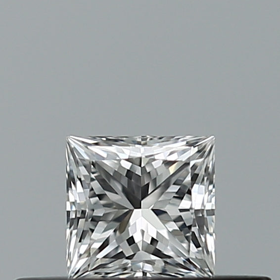 0.23 carat Princess diamond D VVS1