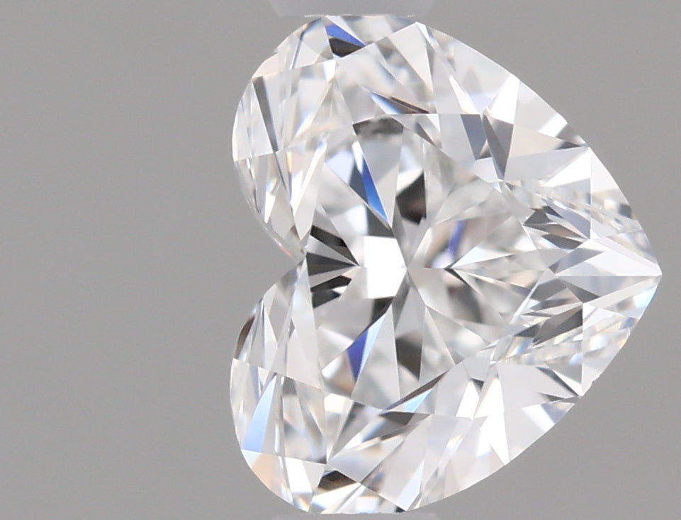 0.70 carat Heart diamond E VS1