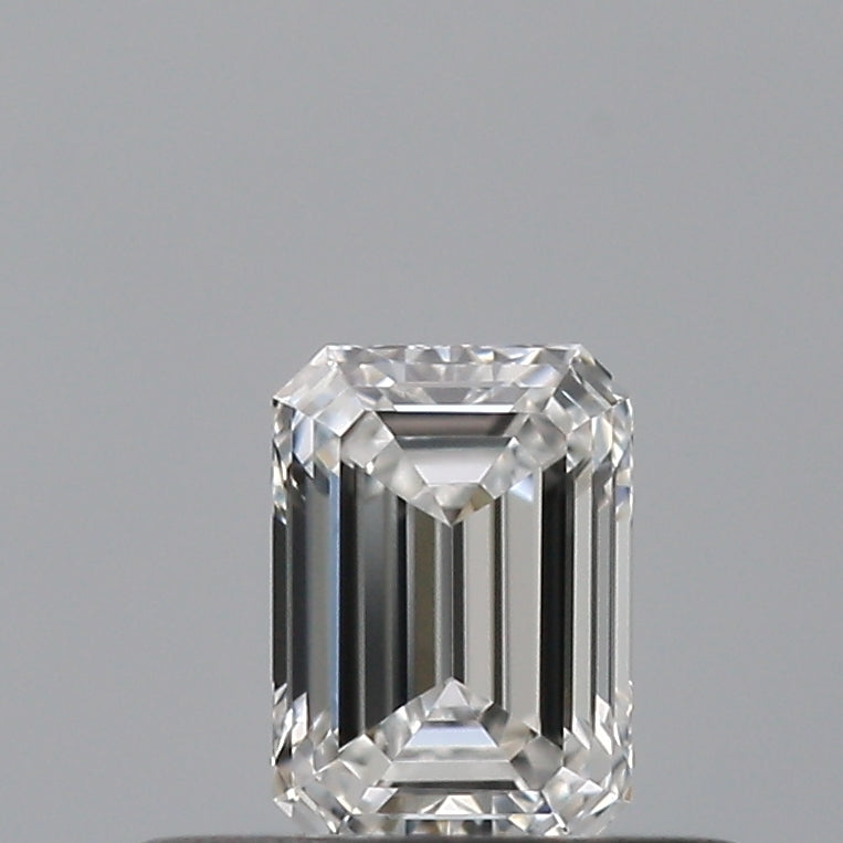 0.29 carat Emerald diamond E IF