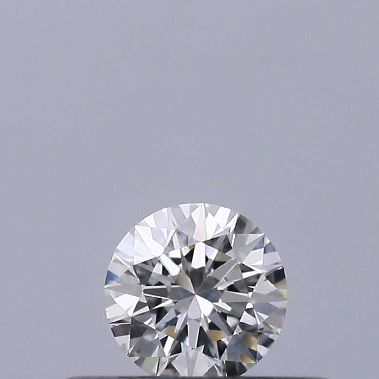 0.18 carat Round diamond F VVS2 Excellent