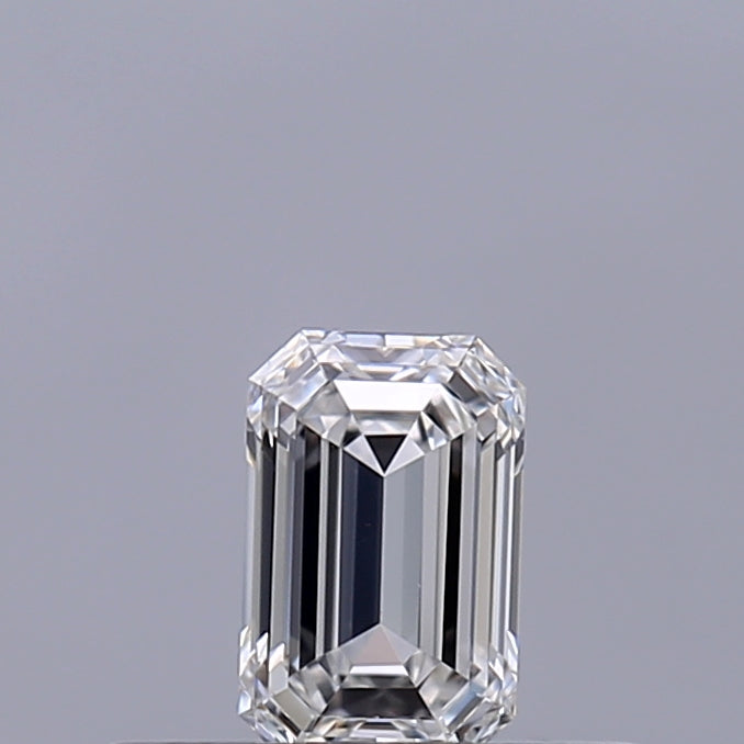 0.27 carat Emerald diamond E VVS2