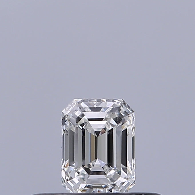 0.24 carat Emerald diamond E VVS1