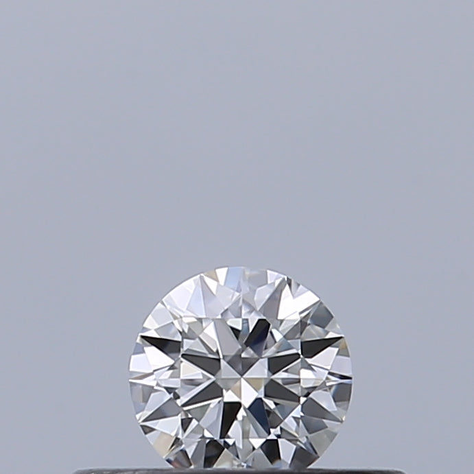 0.18 carat Round diamond D VVS2 Excellent