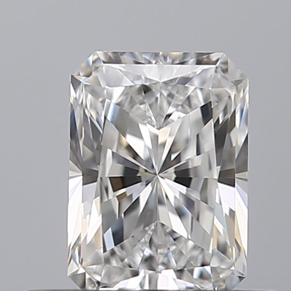 0.53 carat Radiant diamond D VVS1