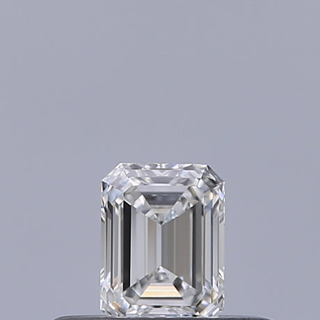 0.24 carat Emerald diamond E IF