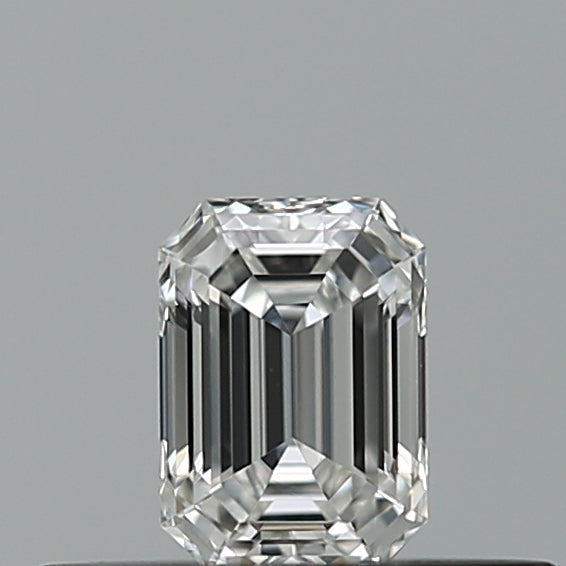 0.25 carat Emerald diamond E VVS1