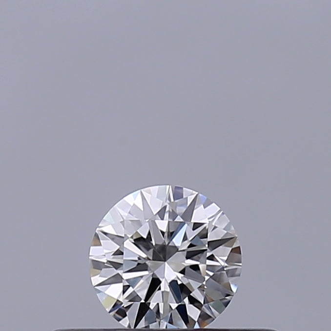0.18 carat Round diamond E VVS2 Excellent