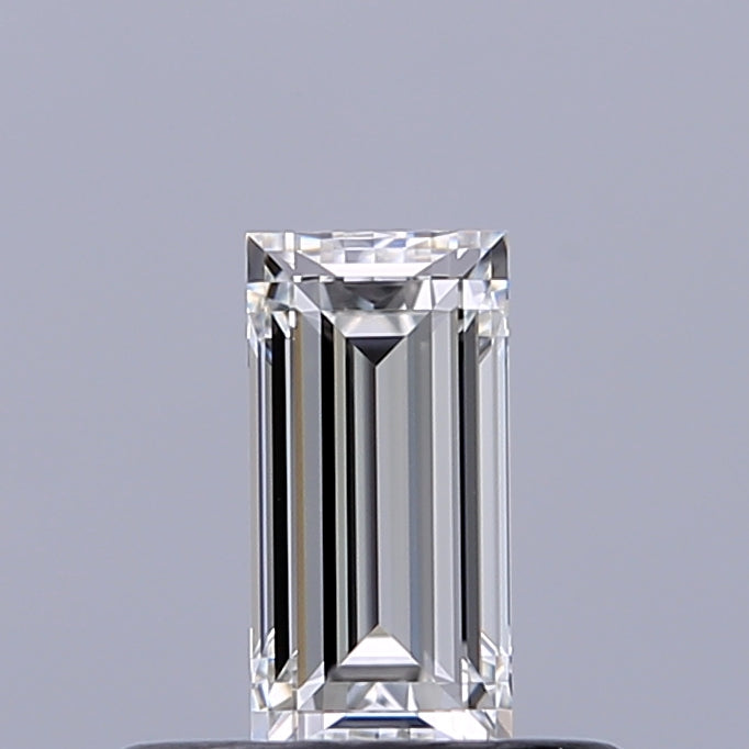 0.33 carat Baguette diamond G VVS1
