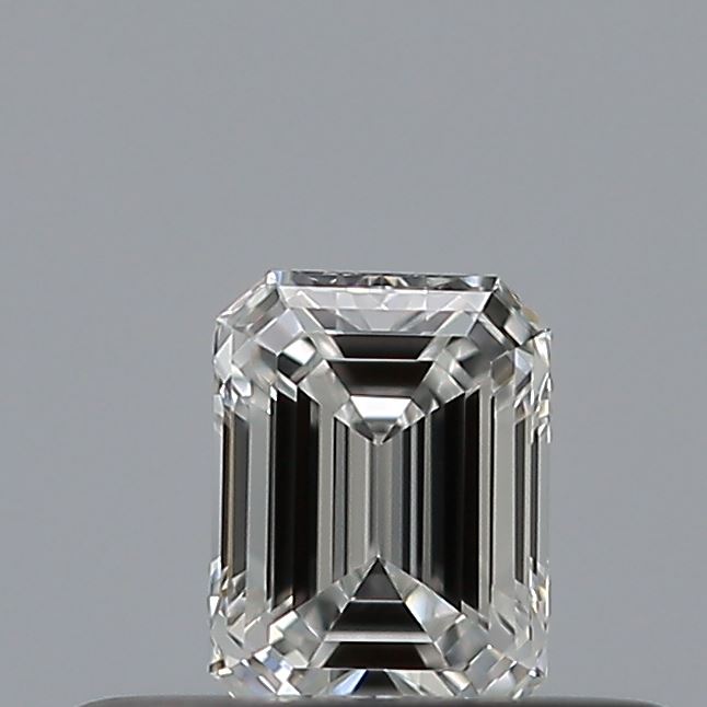 0.23 carat Emerald diamond F  VVS2