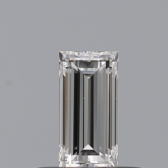 0.32 carat Baguette diamond E VVS1