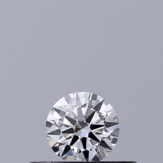 0.18 carat Round diamond E VVS1 Excellent