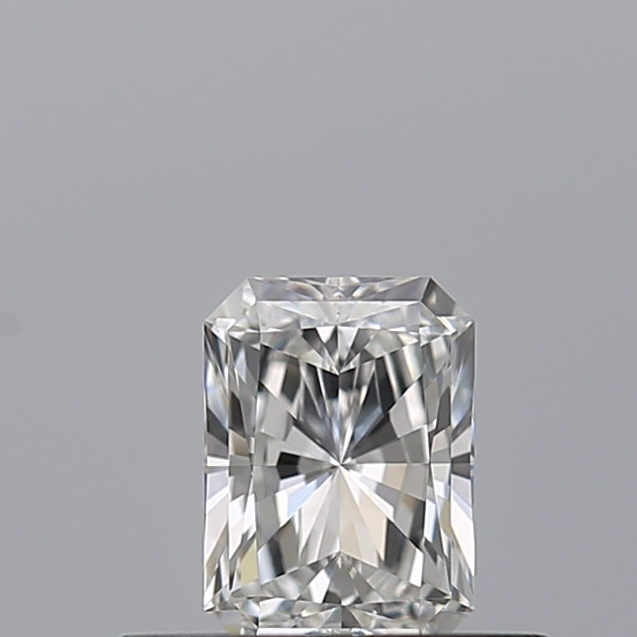 0.30 carat Radiant diamond E IF