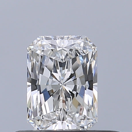 0.34 carat Radiant diamond D IF