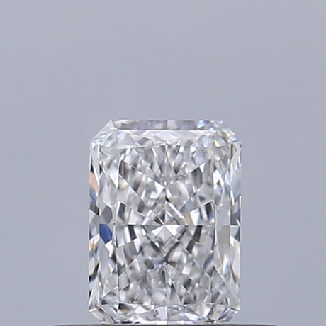 0.30 carat Radiant diamond D VVS2