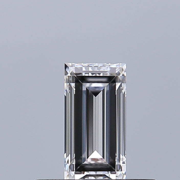 0.32 carat Baguette diamond D VVS1