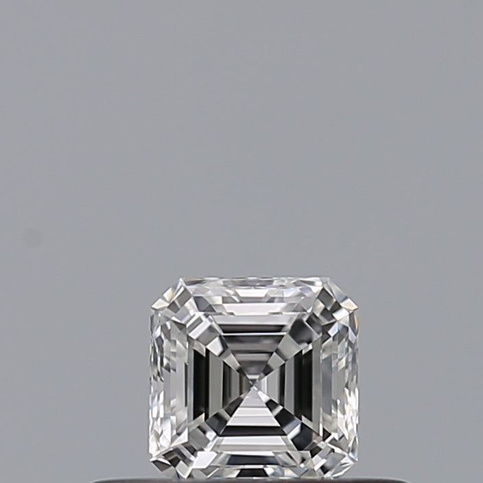 0.24 carat Emerald diamond E  VVS2