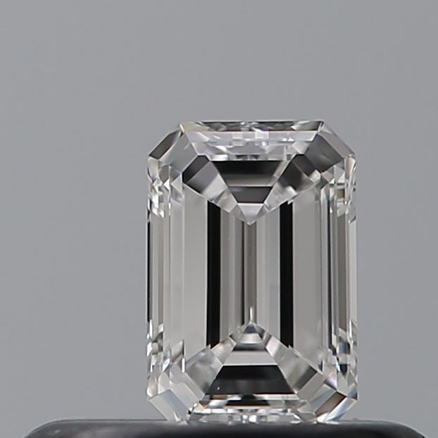 0.24 carat Emerald diamond E  VS1