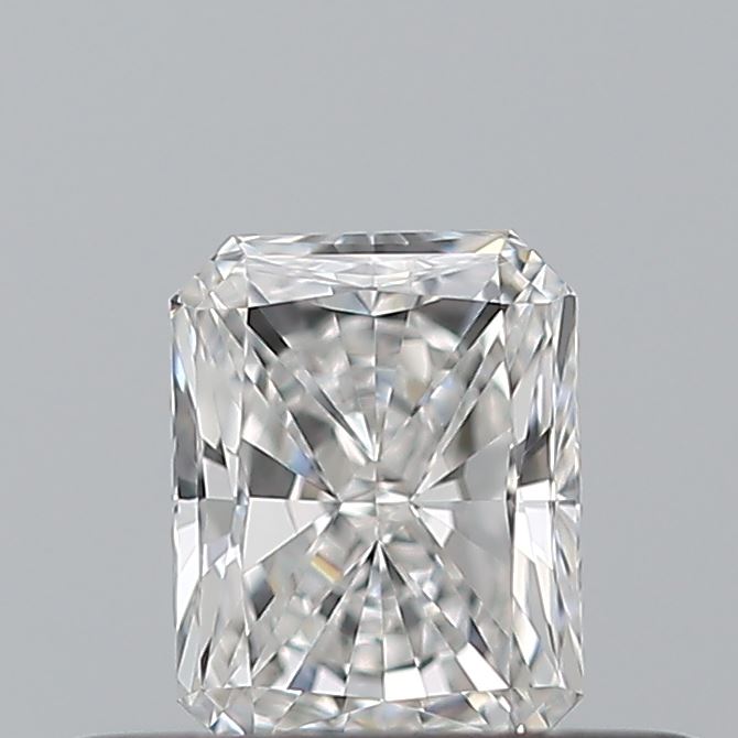 0.27 carat Radiant diamond E VS2