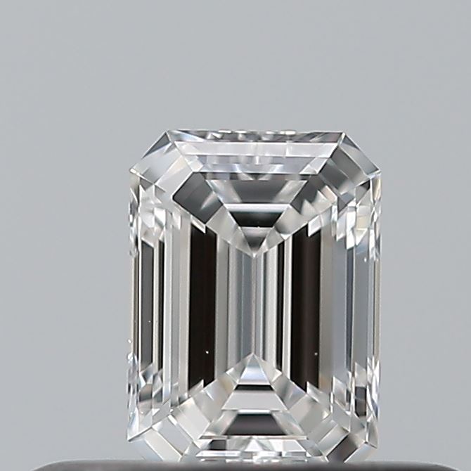 0.25 carat Emerald diamond E VS2