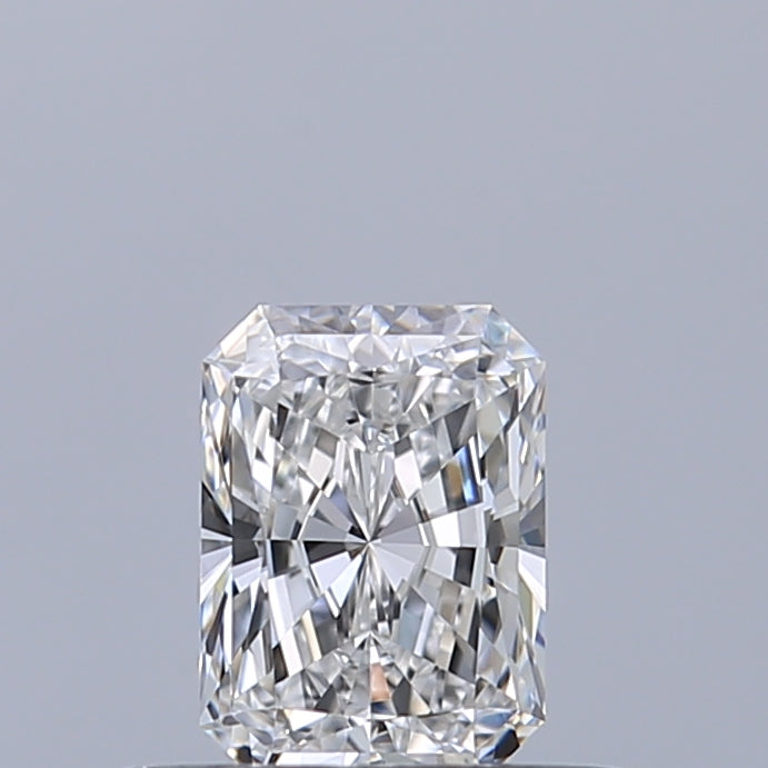 0.34 carat Radiant diamond D IF