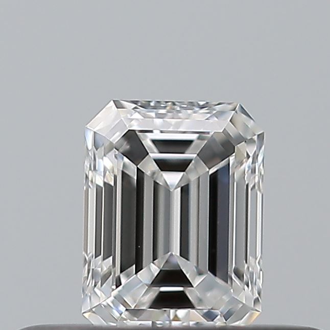 0.24 carat Emerald diamond E  VS1