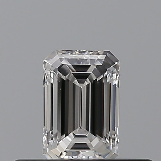 0.31 carat Emerald diamond E VVS2