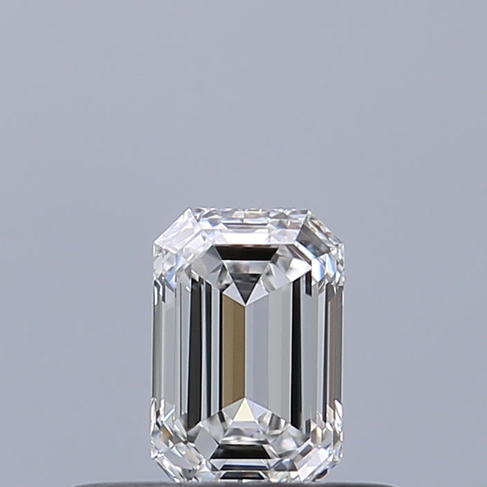 0.30 carat Emerald diamond E VS1