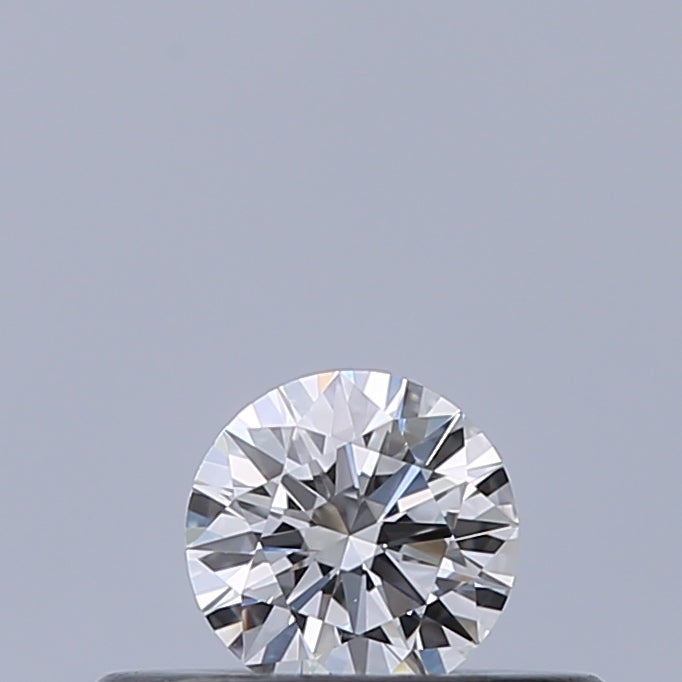0.18 carat Round diamond E VVS2 Excellent