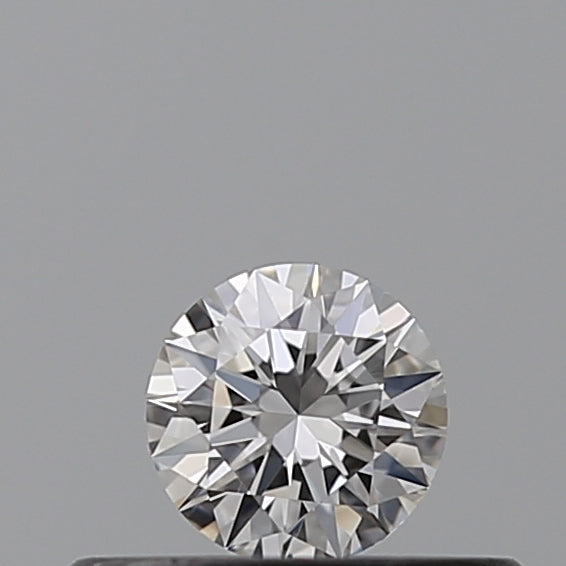 0.18 carat Round diamond E  VVS1 Excellent