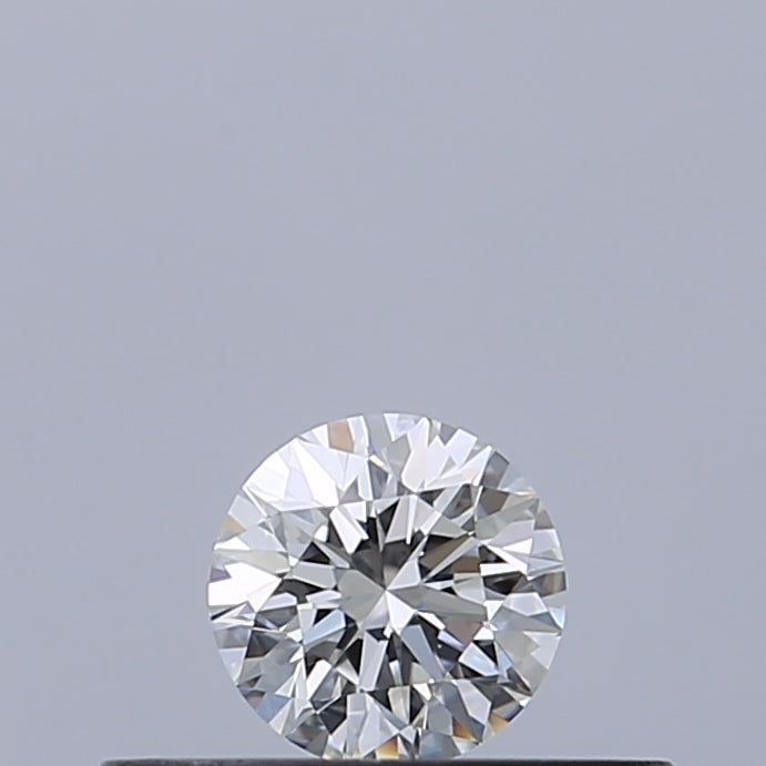 0.18 carat Round diamond E IF Excellent
