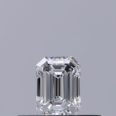 0.24 carat Emerald diamond E VVS1