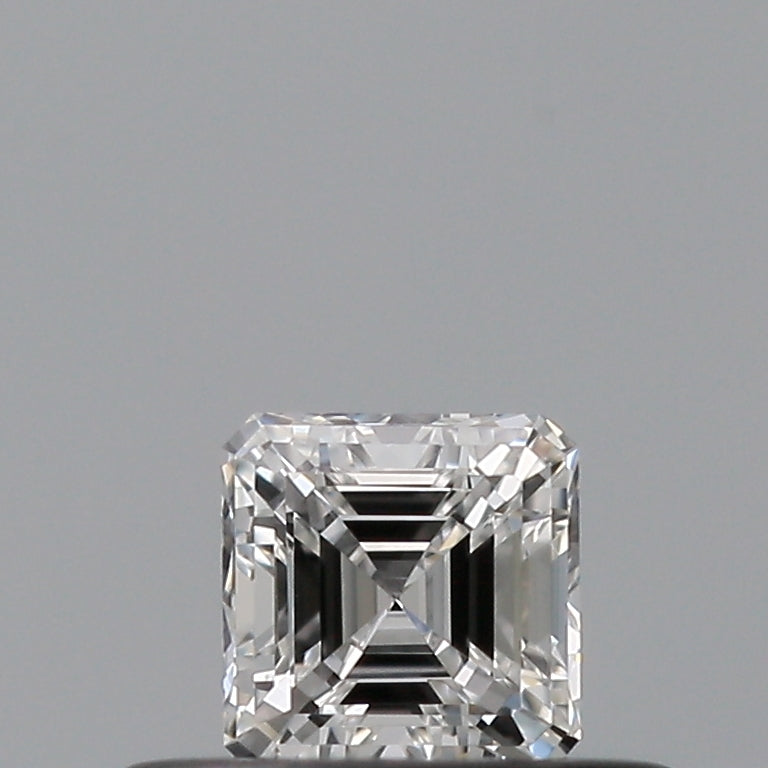 0.23 carat Emerald diamond E  VVS2