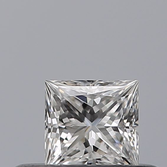 0.25 carat Princess diamond D VVS2