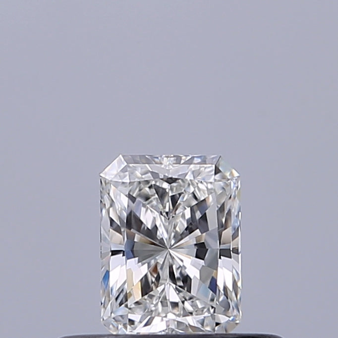 0.28 carat Radiant diamond F VVS2