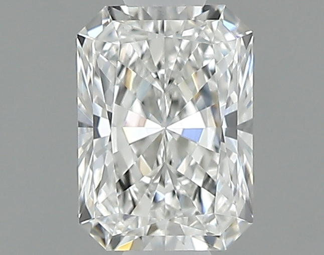 0.61 carat Radiant diamond E VVS2