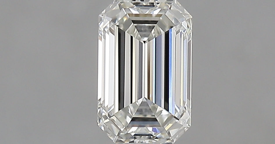 0.70 carat Emerald diamond H IF Excellent
